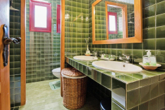 902cc86d-3e53-4e71-b06c-f8c258d69d2f