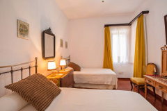 ca7ac523-81f0-4a9a-a52d-c8a105e47c46